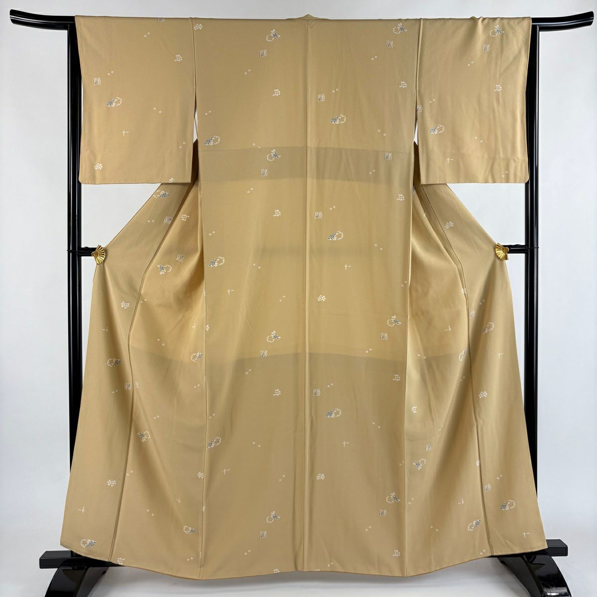 【美品】 小紋 身長160cm 袖長64.5cm M 雙層 ますいわ屋 草花紋紋 米色 純蠶絲 優品級