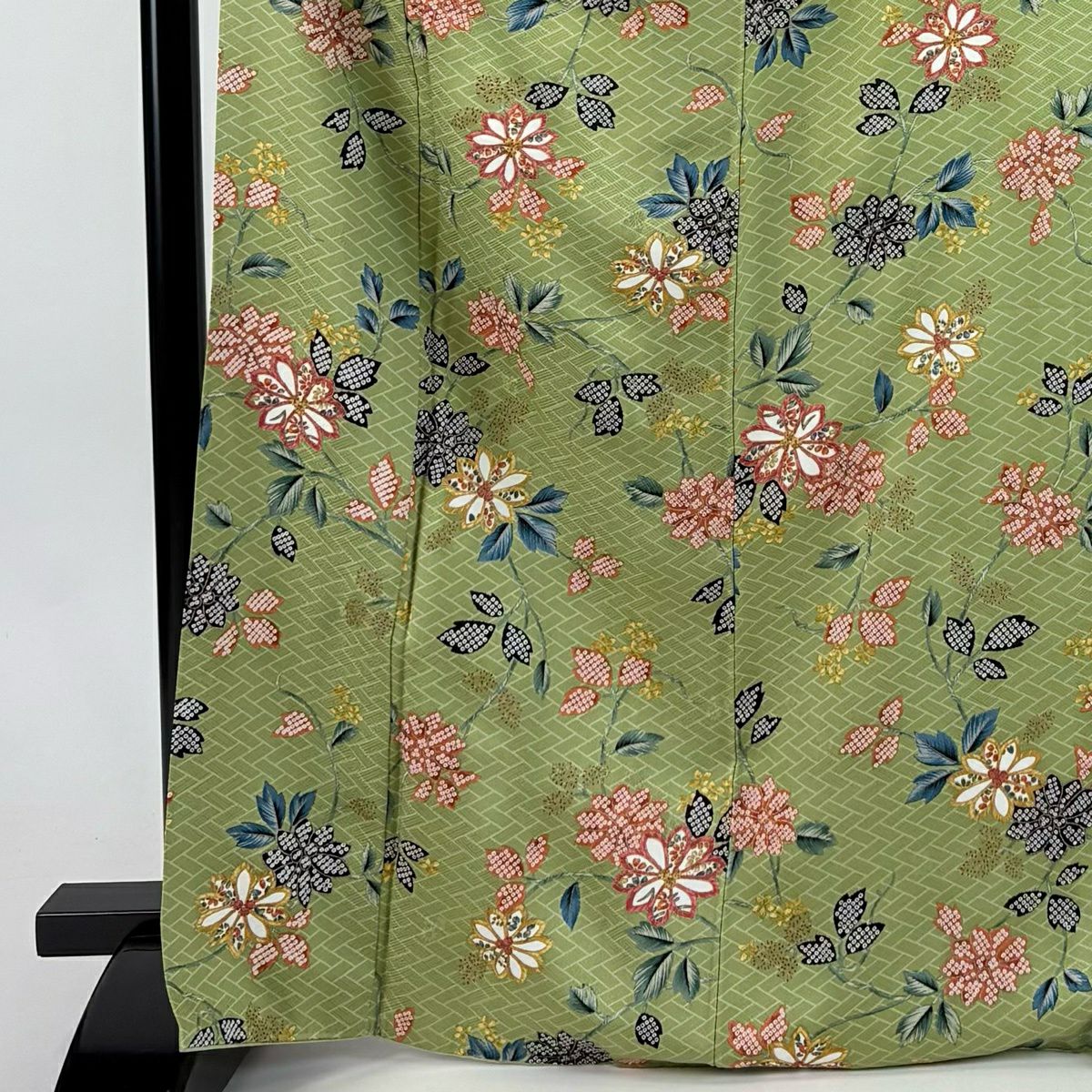 【美品】 小紋 身長168.5cm 袖長67cm M 雙層 草花紋紋 桧垣 金銀彩 艾草色 純蠶絲 秀品級