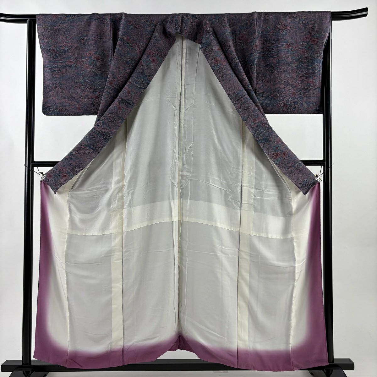 【美品】 小紋 身長156cm 袖長65.5cm M 雙層 南部幸雄 落款あり 山 松樹竹子梅花 縮緬 灰紫 純蠶絲 秀品級