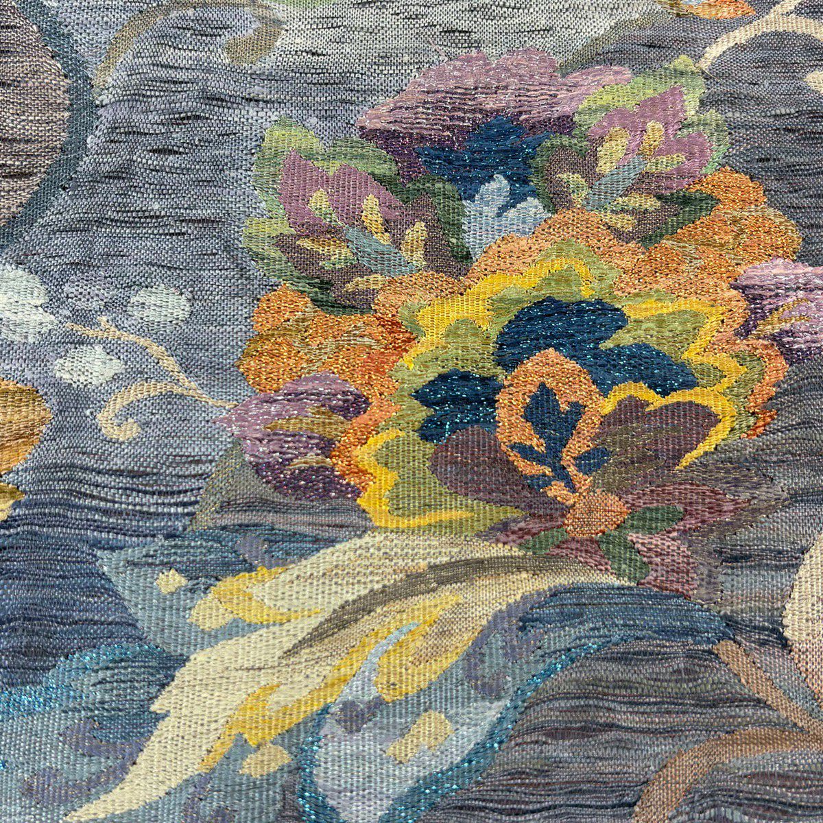 【美品】 袋帶 秀品級 草花紋 金銀彩 金金箔 灰紫 お太鼓圖案 純蠶絲