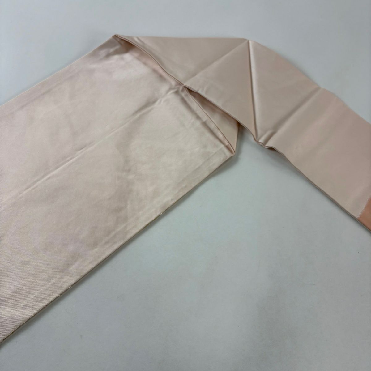 名古屋帶 秀品級 草花紋 紋樣 金絲 刺繡 鮭粉色 純蠶絲