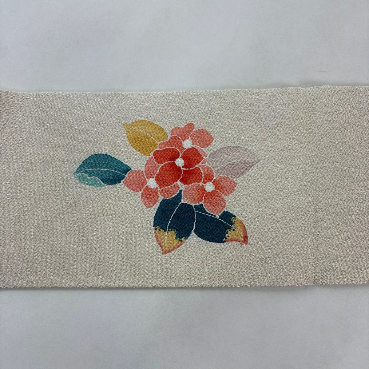 【美品】 名古屋帶 秀品級 草花紋紋 縮緬 淺米色 純蠶絲
