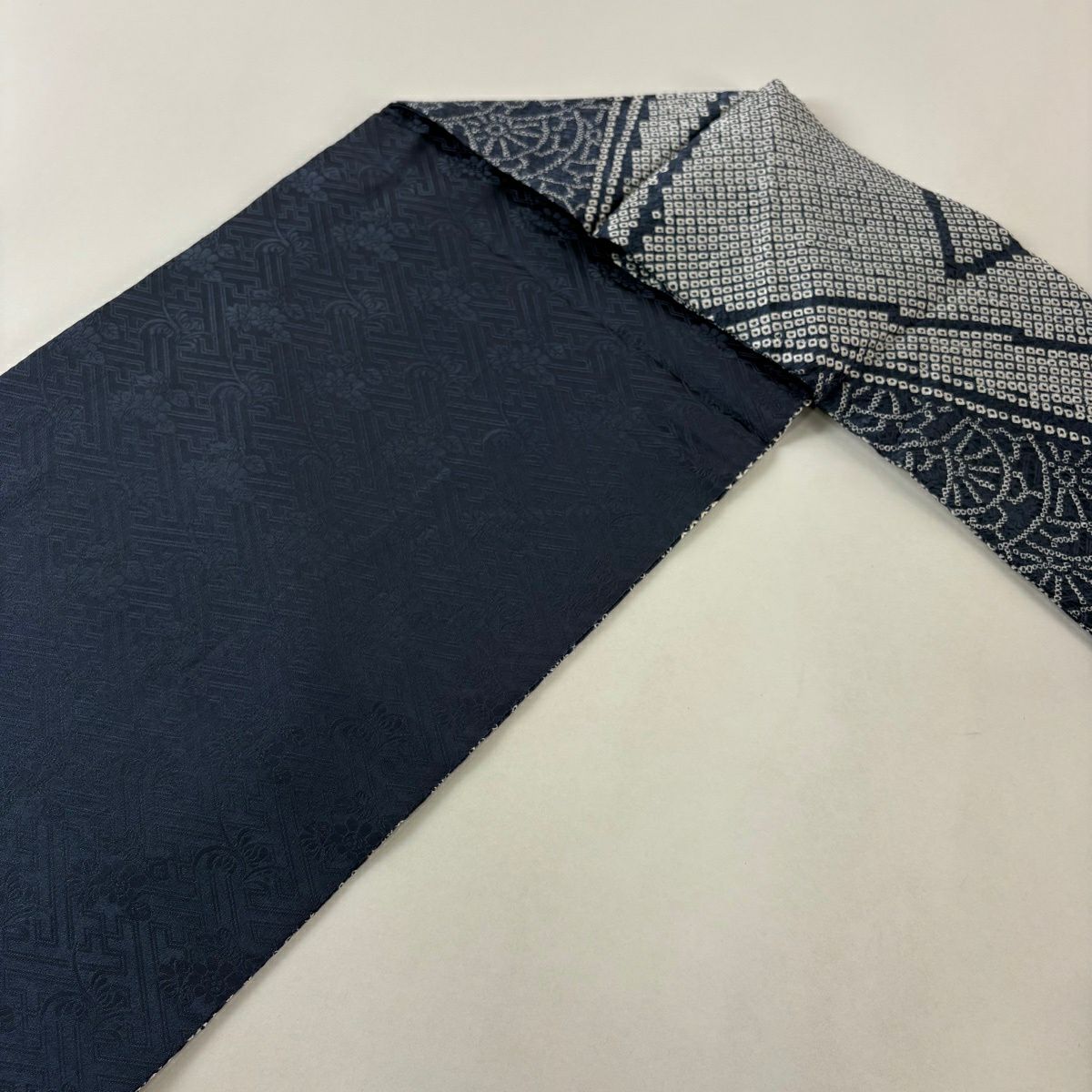 【美品】名古屋帶 秀品級 片輪車 幾何學 總絞染 深藍 純蠶絲