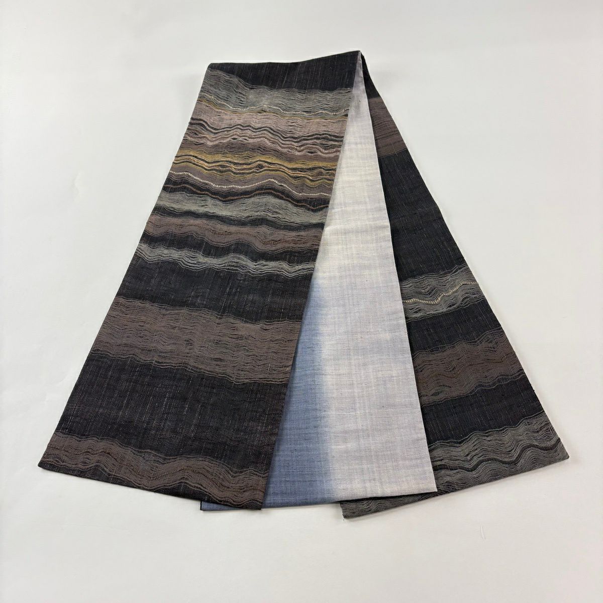 【美品】名古屋帶 秀品級 斜條紋 金絲 墨色 純蠶絲