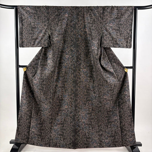 【美品】 大島紬織 身長162.5cm 袖長64cm M 雙層 證書附帶 草花紋紋 純泥染 焦茶 正蠶絲 名品級