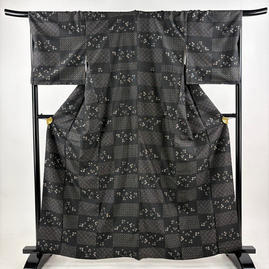 【美品】 小紋 身長163cm 袖長68.5cm L 雙層 紬織織 葉柄 菱文 墨 黑 純蠶絲 名品級