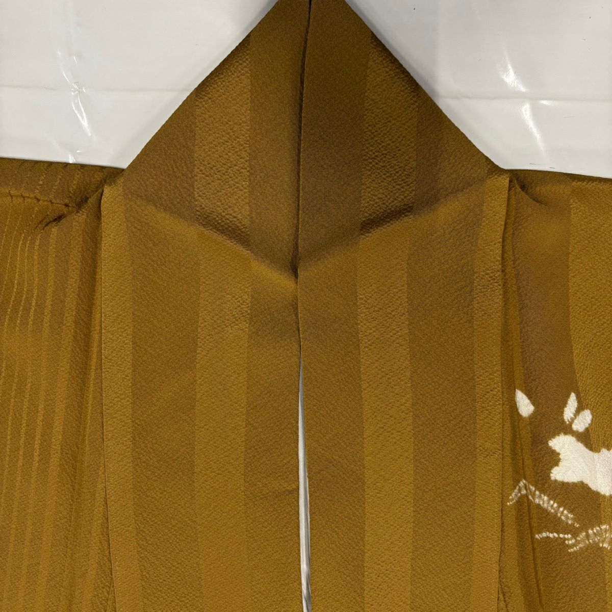 【美品】 付下 身長161.5cm 袖長69cm L 雙層 落款あり 兔子 雪輪 絞染 黃土 純蠶絲 名品級