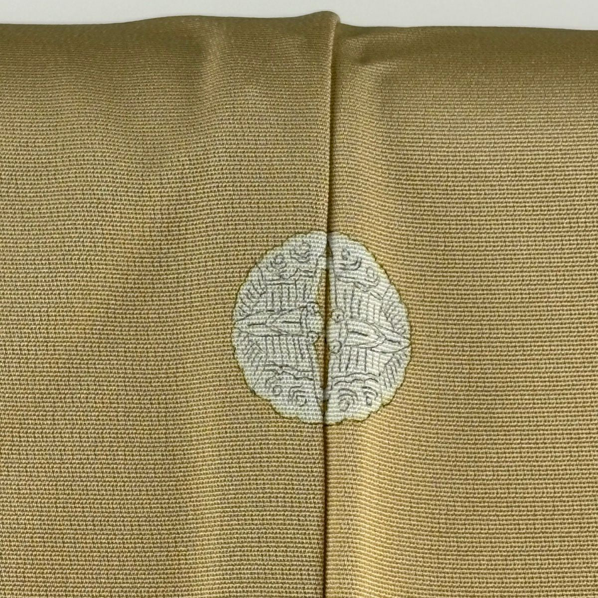 留袖禮服禮服 身長159cm 袖長63cm S 雙層 千總 落款あり 草花紋紋 刺繡 金糸 淡黃土 純蠶絲 逸品級 三つ紋