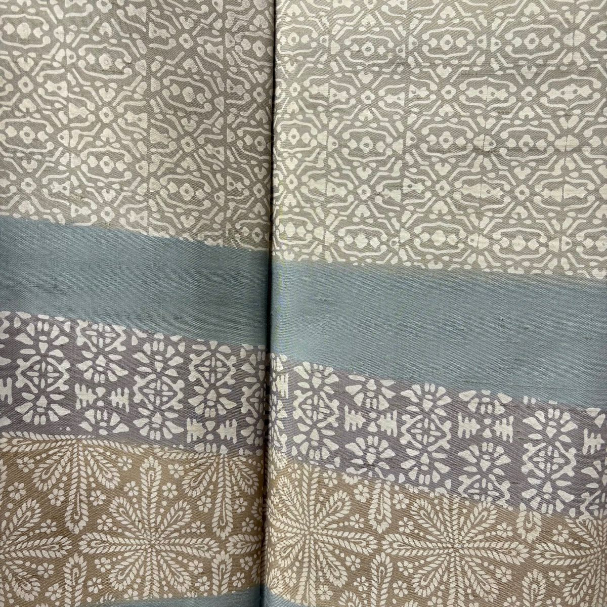 【美品】訪問服 身長169.5cm 袖長69.5cm L 雙層 牛首紬織織地 落款あり 縞 幾何學圖案 灰綠 純蠶絲 逸品級
