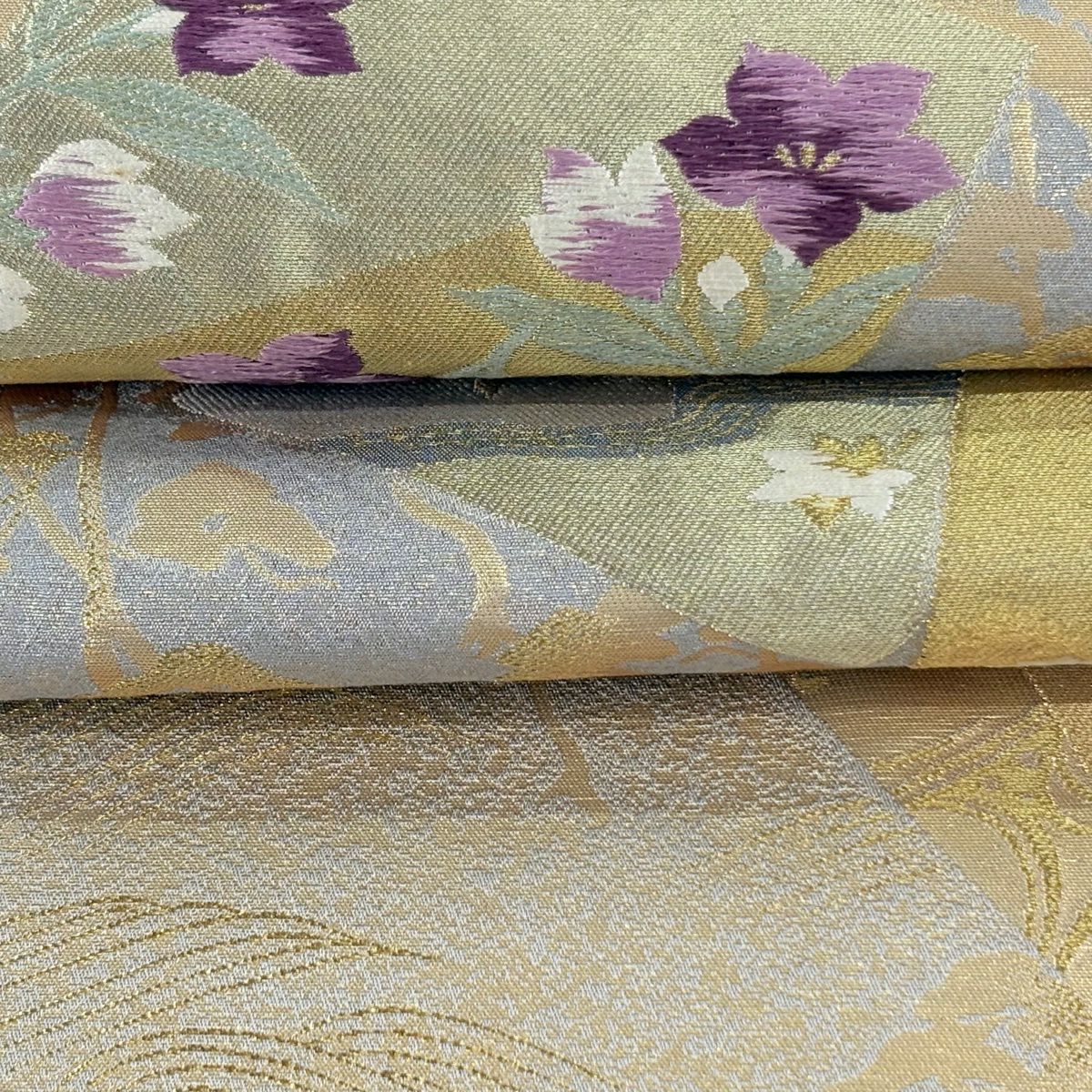 袋帶 逸品級 じゅらく 落款あり 色紙 草花紋 金糸 刺繡 灰 深藍柄 純蠶絲