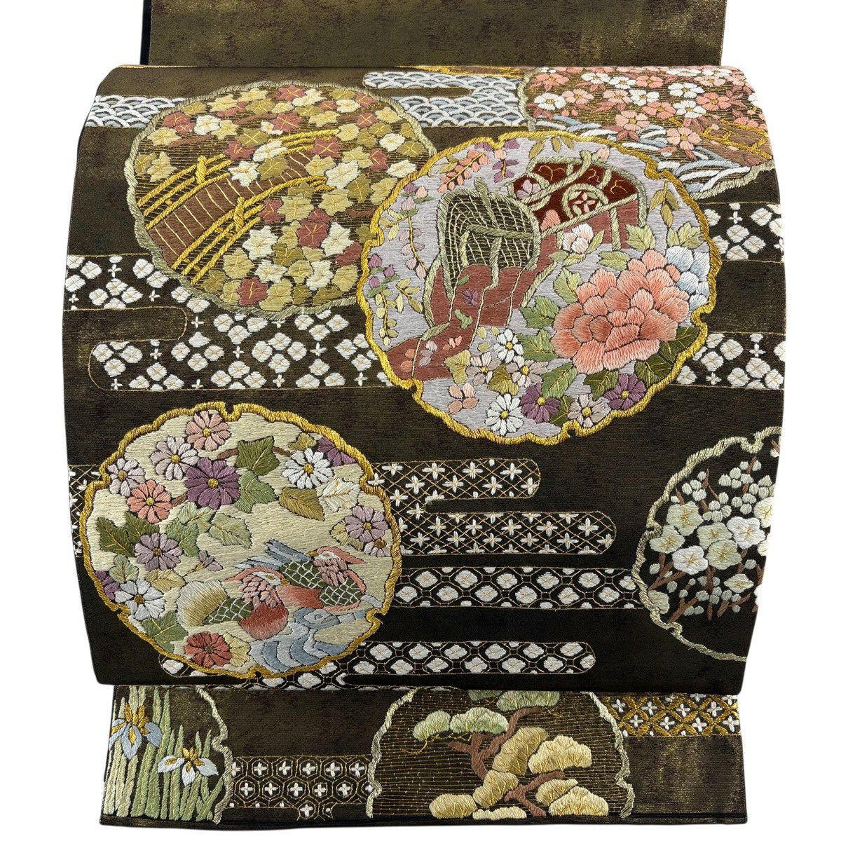 【美品】 袋帶 名品級 雪輪 花鳥 刺繡 金銀彩 金 純蠶絲 お太鼓柄