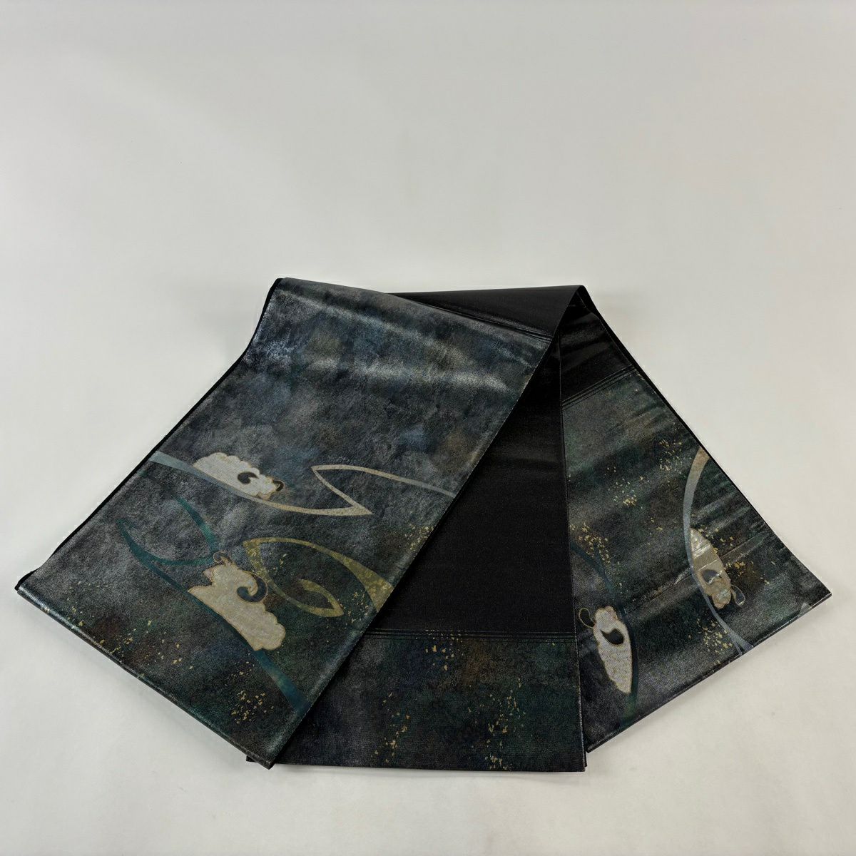 【美品】 袋帶 名品級 動物 幾何圖案 螺鈿金金箔 金銀彩 青灰