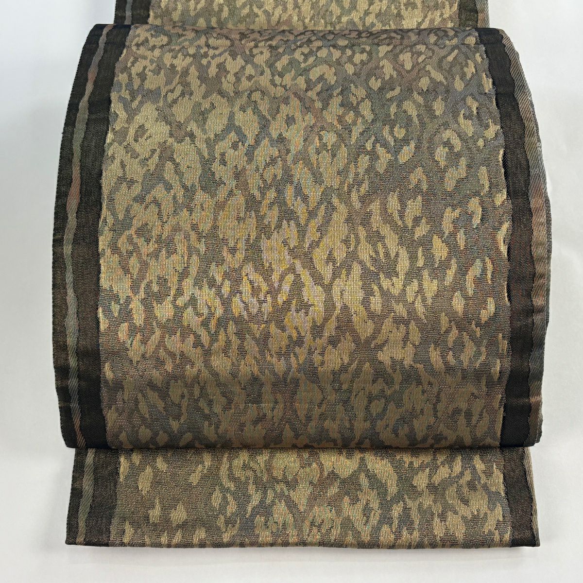 【美品】 袋帶 名品級 手先四通り 幾何學圖案 市松樹 金絲 金色 大鼓圖案 純蠶絲