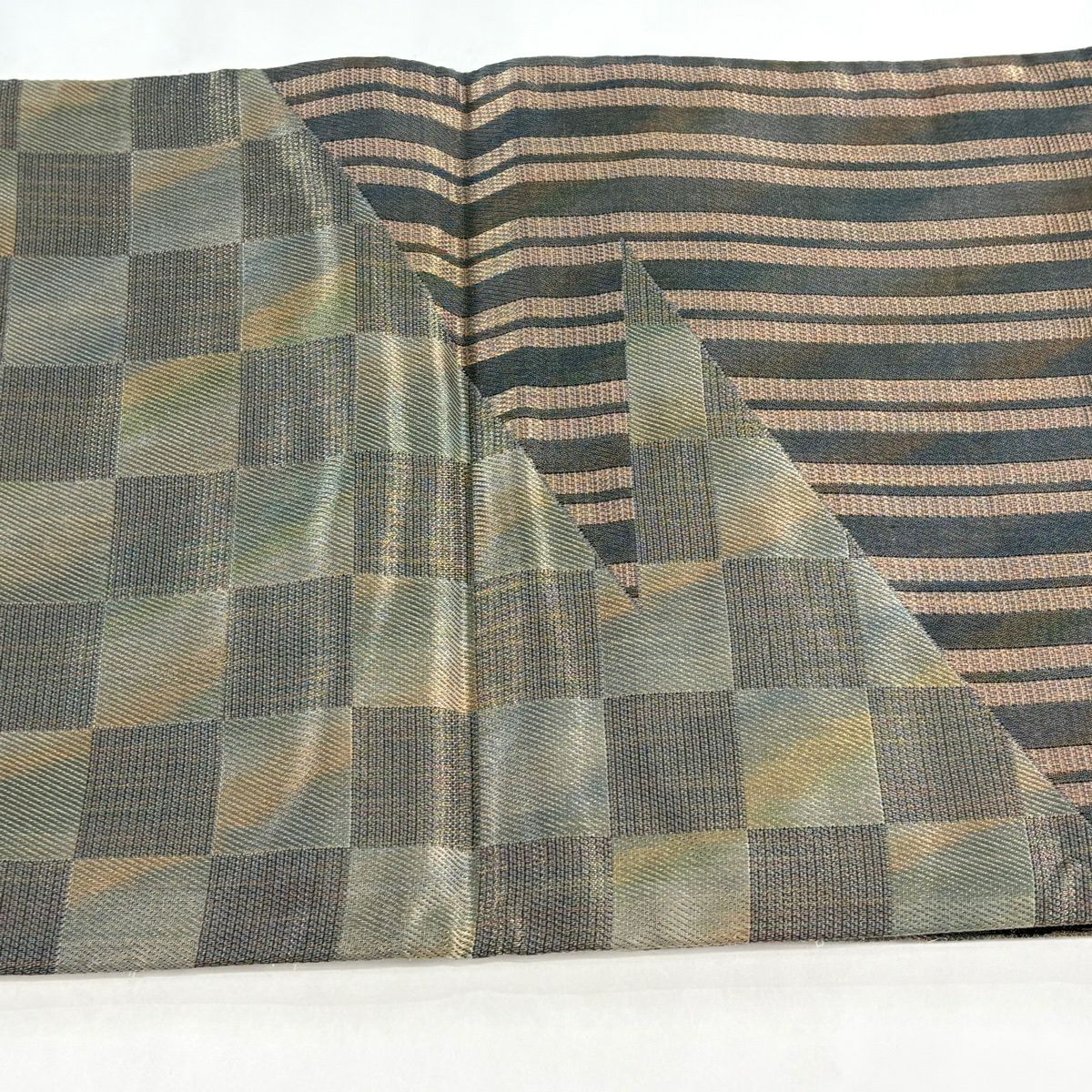 【美品】 袋帶 名品級 手先四通り 幾何學圖案 市松樹 金絲 金色 大鼓圖案 純蠶絲