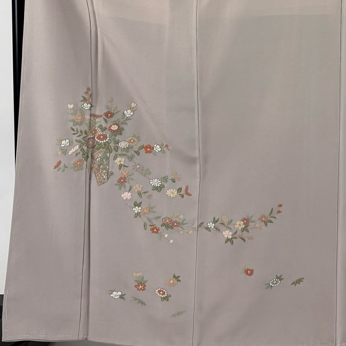 付下 身長168cm 袖長65cm M 雙層 花束 草花紋紋 相良刺繡 金線 灰紫 純蠶絲 名品級
