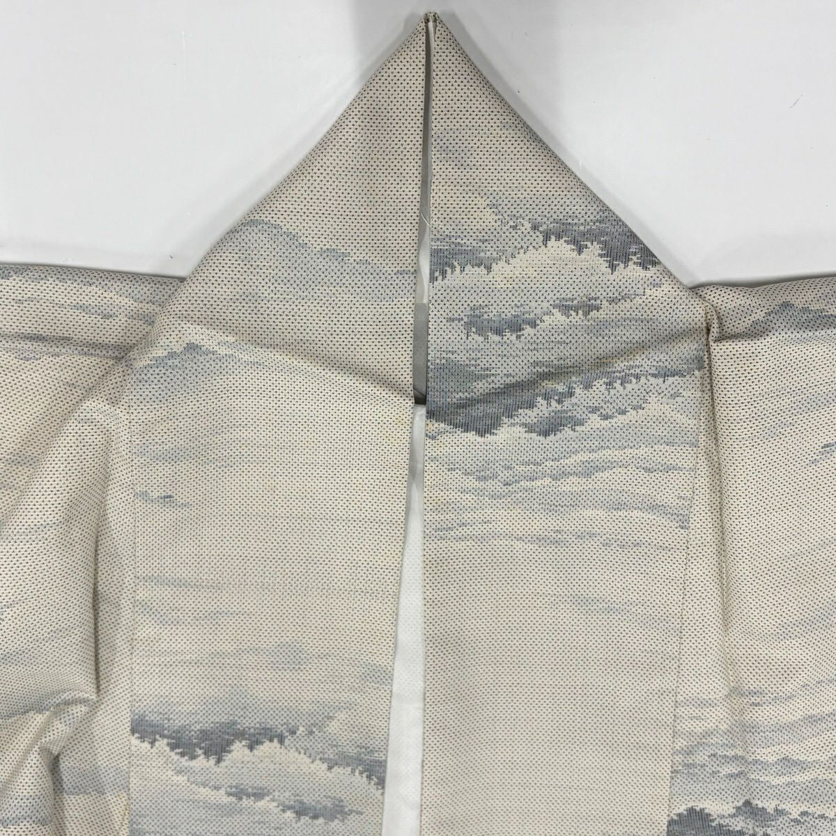 大島紬織 身長156cm 袖長64cm M 雙層 證書在手 山並 灰白 純蠶絲 名品級