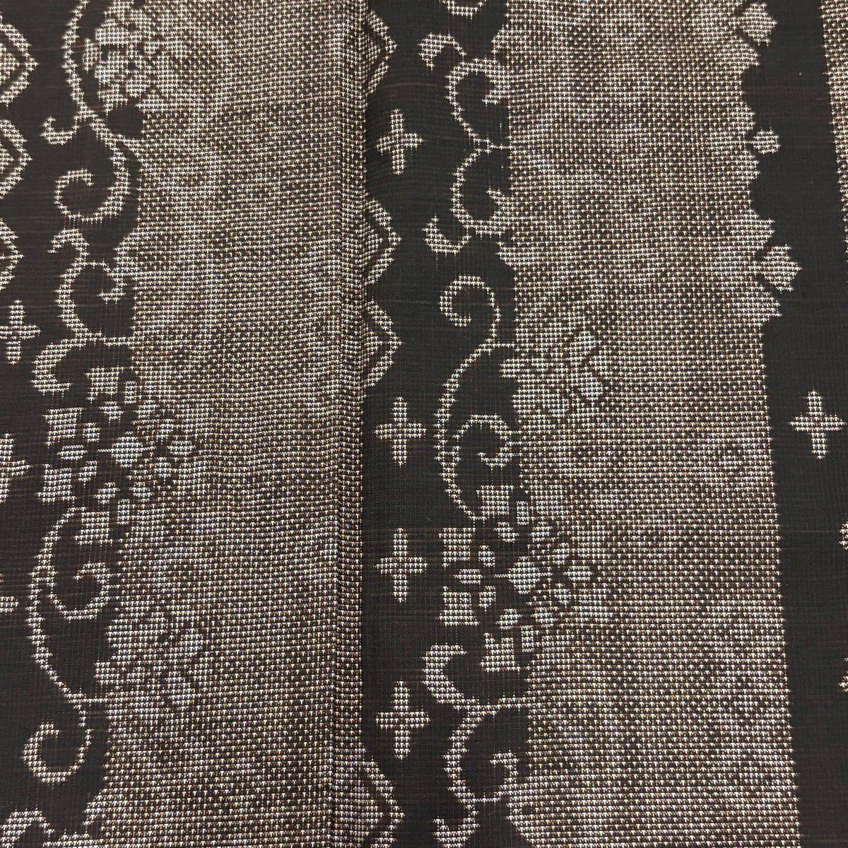 【美品】 大島織 身長163cm 袖長65.5cm M 雙層 純泥染 證書附帶 花唐草紋 紋條 焦茶 正蠶絲 名品級