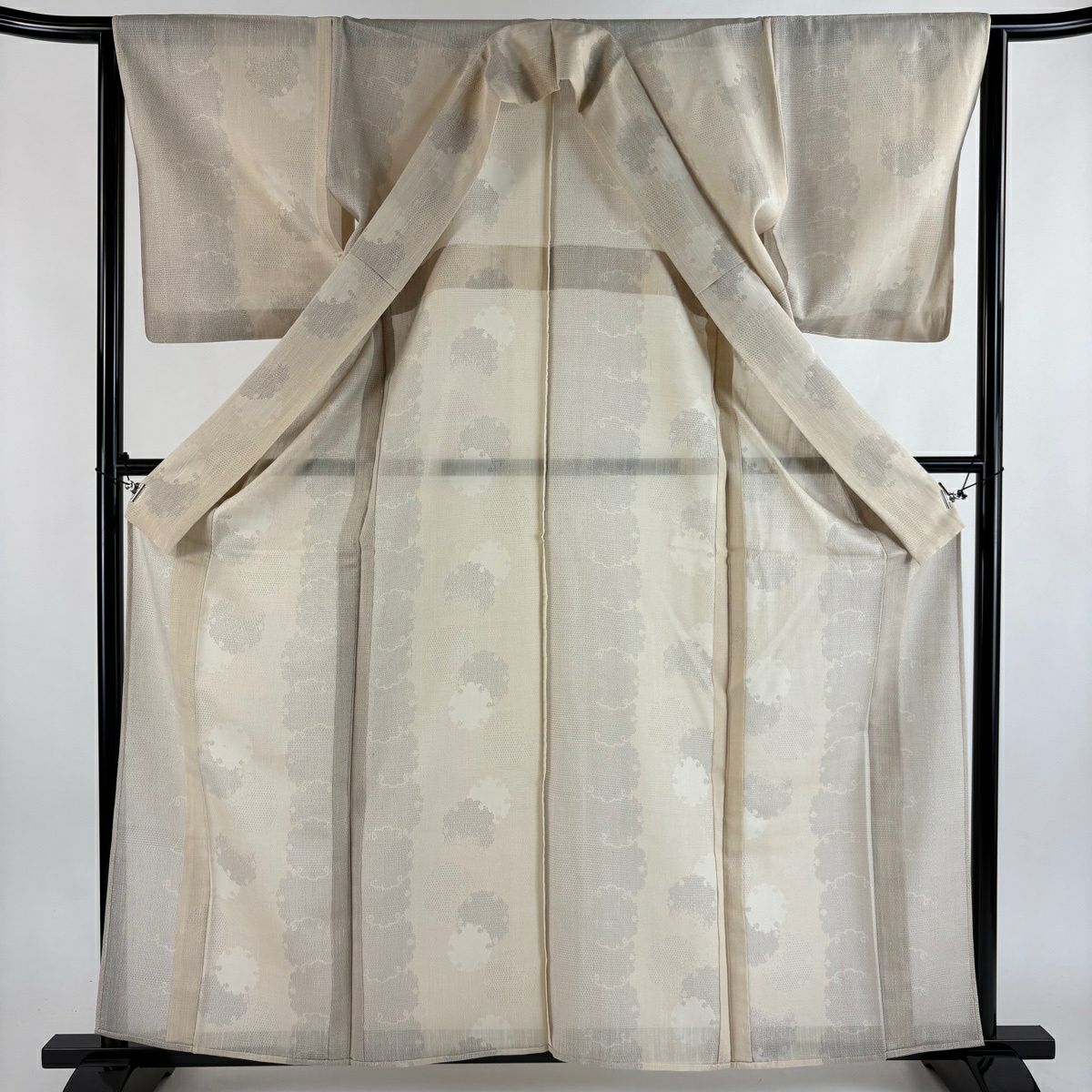 【美品】 紬織 身長160.5cm 袖長64cm M 薄物 夏紬織 雪輪 龜甲絣 米色 純蠶絲 名品級