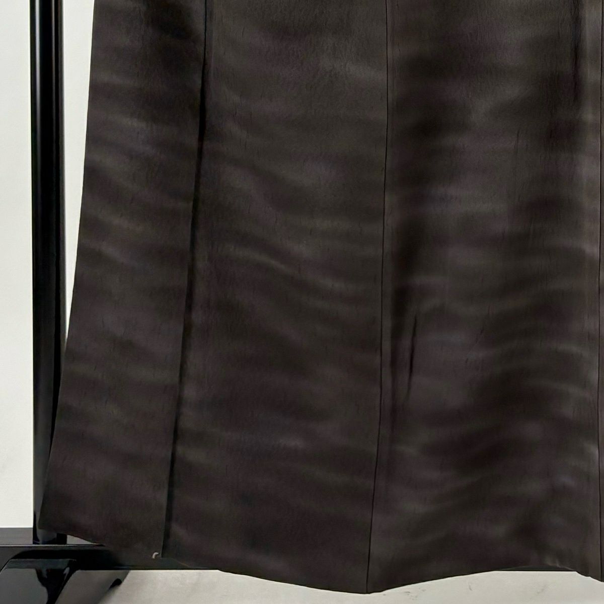 【美品】 小紋 身長159cm 袖長64cm M 雙層 落款あり 霞 地紋 漸層 焦茶 純蠶絲 名品級 一つ紋