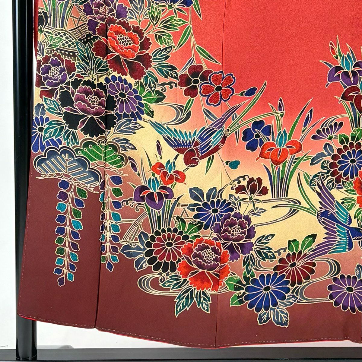 【美品】振袖禮服 身長154cm 袖長65.5cm M 雙層 草花紋紋 鳥 逐漸染 茜色 純蠶絲 名品級