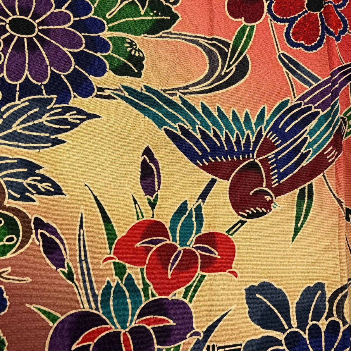 【美品】振袖禮服 身長154cm 袖長65.5cm M 雙層 草花紋紋 鳥 逐漸染 茜色 純蠶絲 名品級