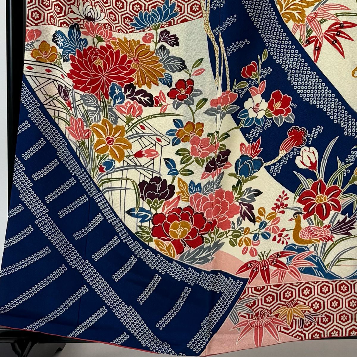 振袖禮服 身長160cm 袖長68.5cm L 雙層 幾帳 草花紋紋 絞染 深藍 純蠶絲 名品級