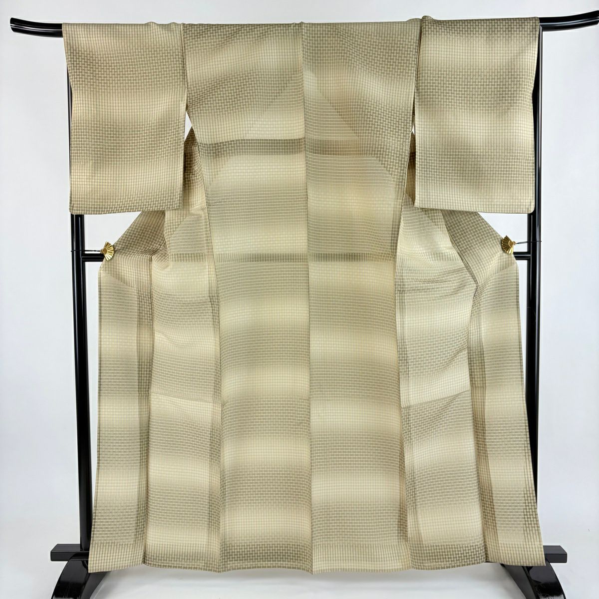 【美品】 紬織 身長164cm 袖長68cm L 薄物 幾何圖案 米色 純蠶絲 名品級