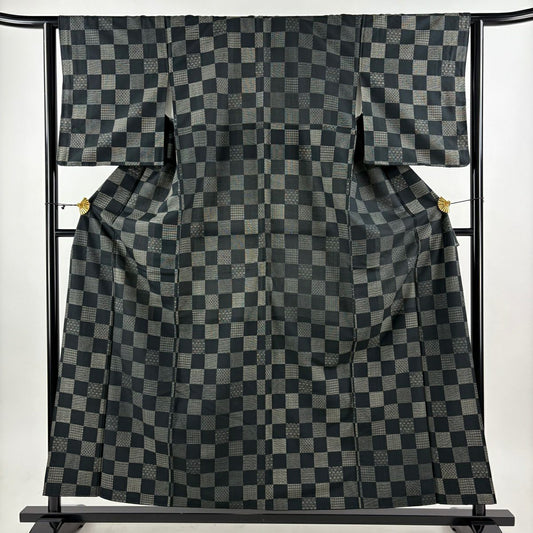 【美品】 小紋 身長157cm 袖長63cm S 雙層 紬織織 市松樹 幾何學 黑灰 純蠶絲 名品級