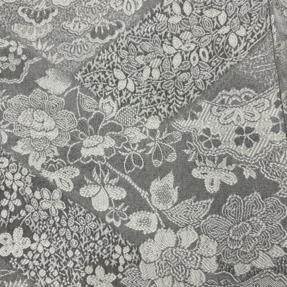 【美品】 小紋 身長151cm 袖長62cm S 雙層 草花紋紋 松樹紋意匠 灰色 純蠶絲 名品級