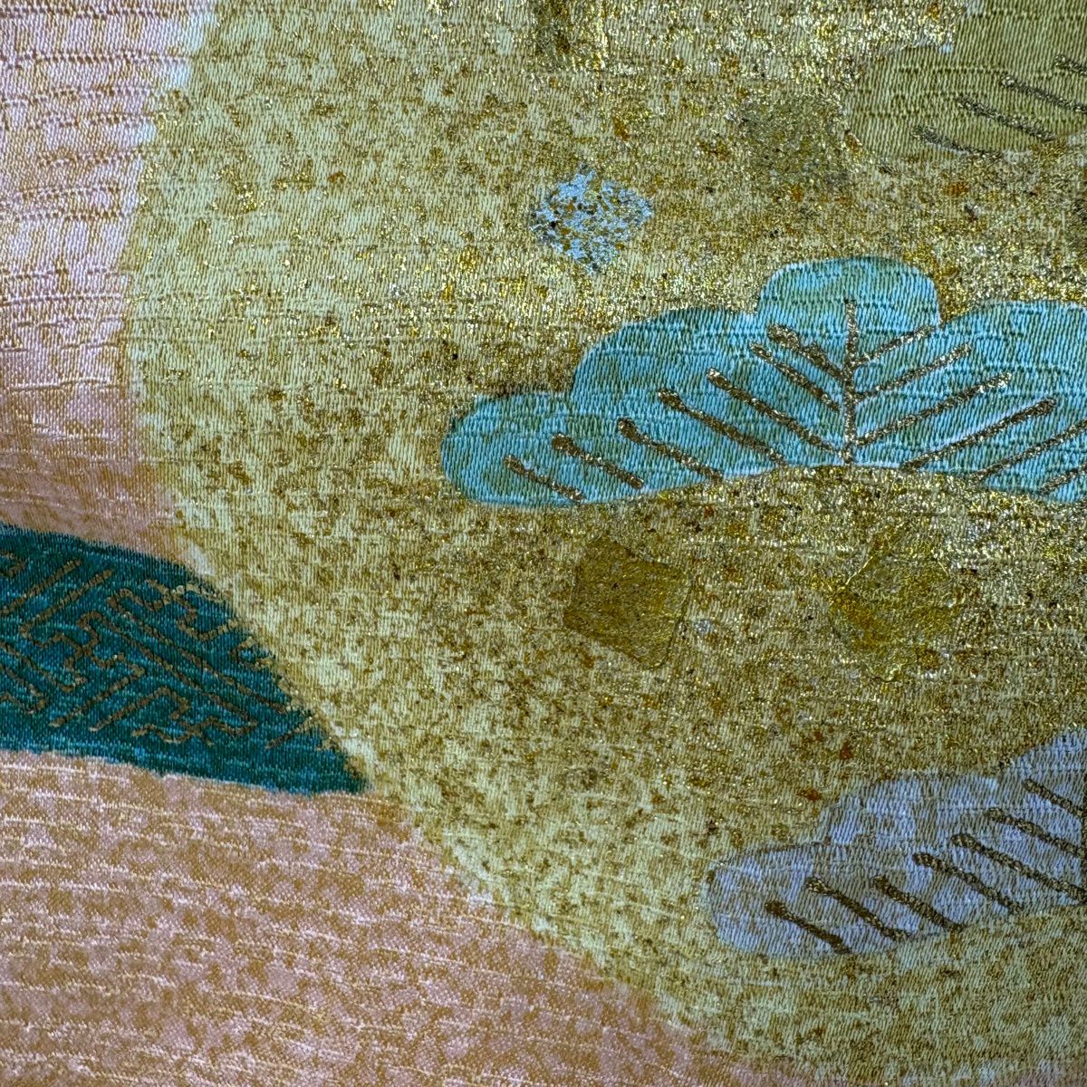 訪問服 身長163cm 袖長66cm M 雙層 松樹井青青 落款 草花紋紋 ヱ霞 金絲 金銀彩 淺橙色 純蠶絲 逸品級