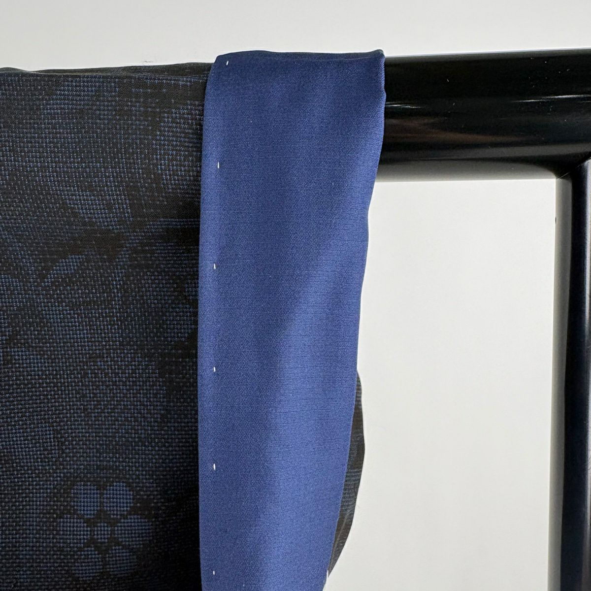 【美品】 大島紬織 身長156.5cm 袖長63.5cm S 雙層 都喜ヱ門 證書附帶 蘆藤 深藍 純蠶絲 逸品級