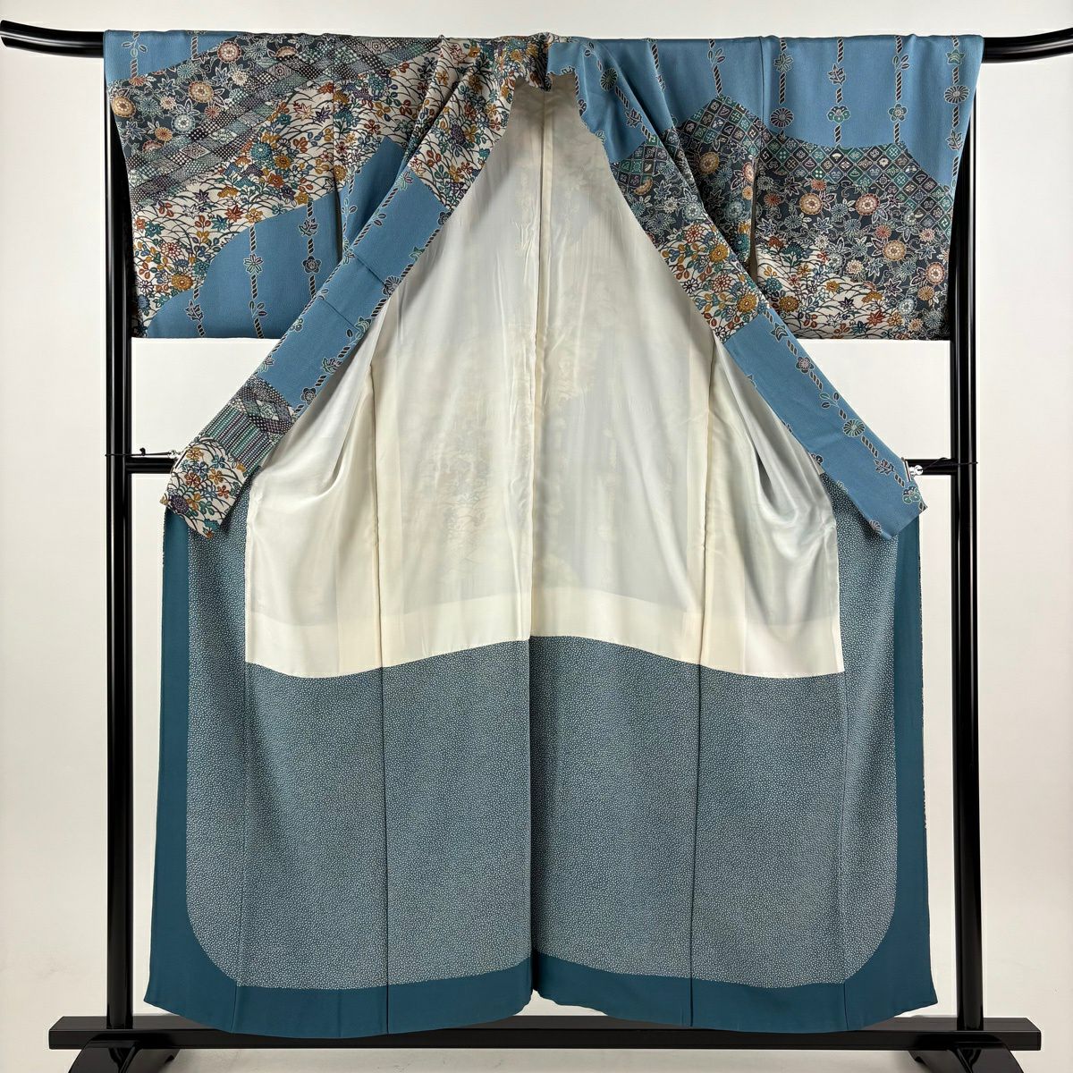 訪問服 身長153.5cm 袖長68cm L 雙層 五味桂子 落款あり 菊花唐草紋 縞 絞緬 水色 純蠶絲 逸品級
