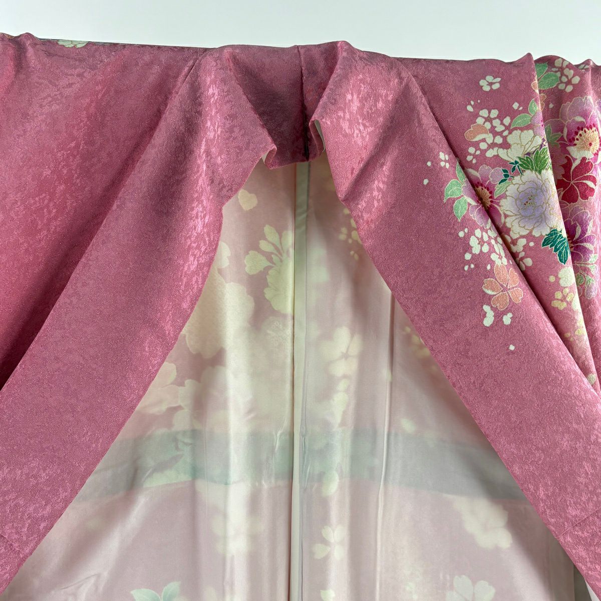 【美品】振袖禮服 身長171cm 袖長69cm L 雙層 草花紋紋 手鞠 金通し 金銀彩 粉紅 純蠶絲 逸品級