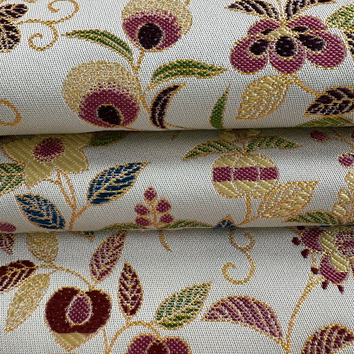 【美品】 袋帶 逸品級 龍村晋 落款 花唐草紋 金金箔 灰色 全通 純蠶絲