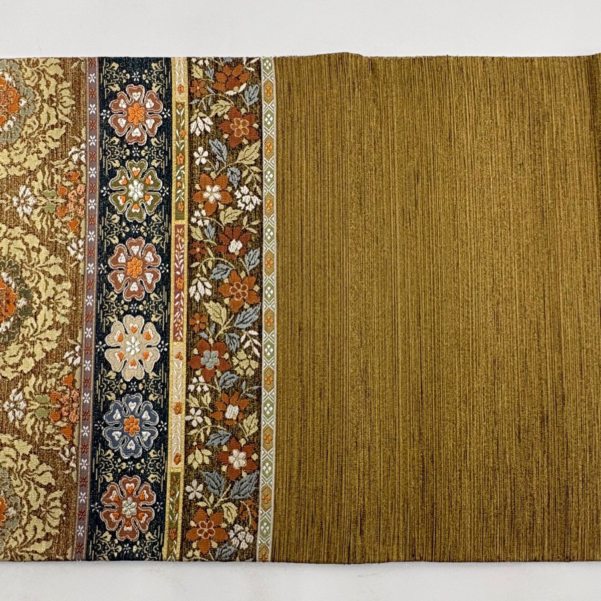 【美品】 袋帶 逸品級 河村織物 附落款 段紋 草花紋紋 銀線 金金箔 黃土色 六通 純蠶絲