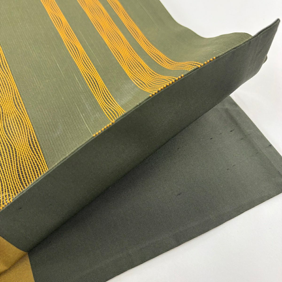 【美品】 袋帶 秀品級 人物 縞 金彩裝飾 茶綠 全通 純蠶絲