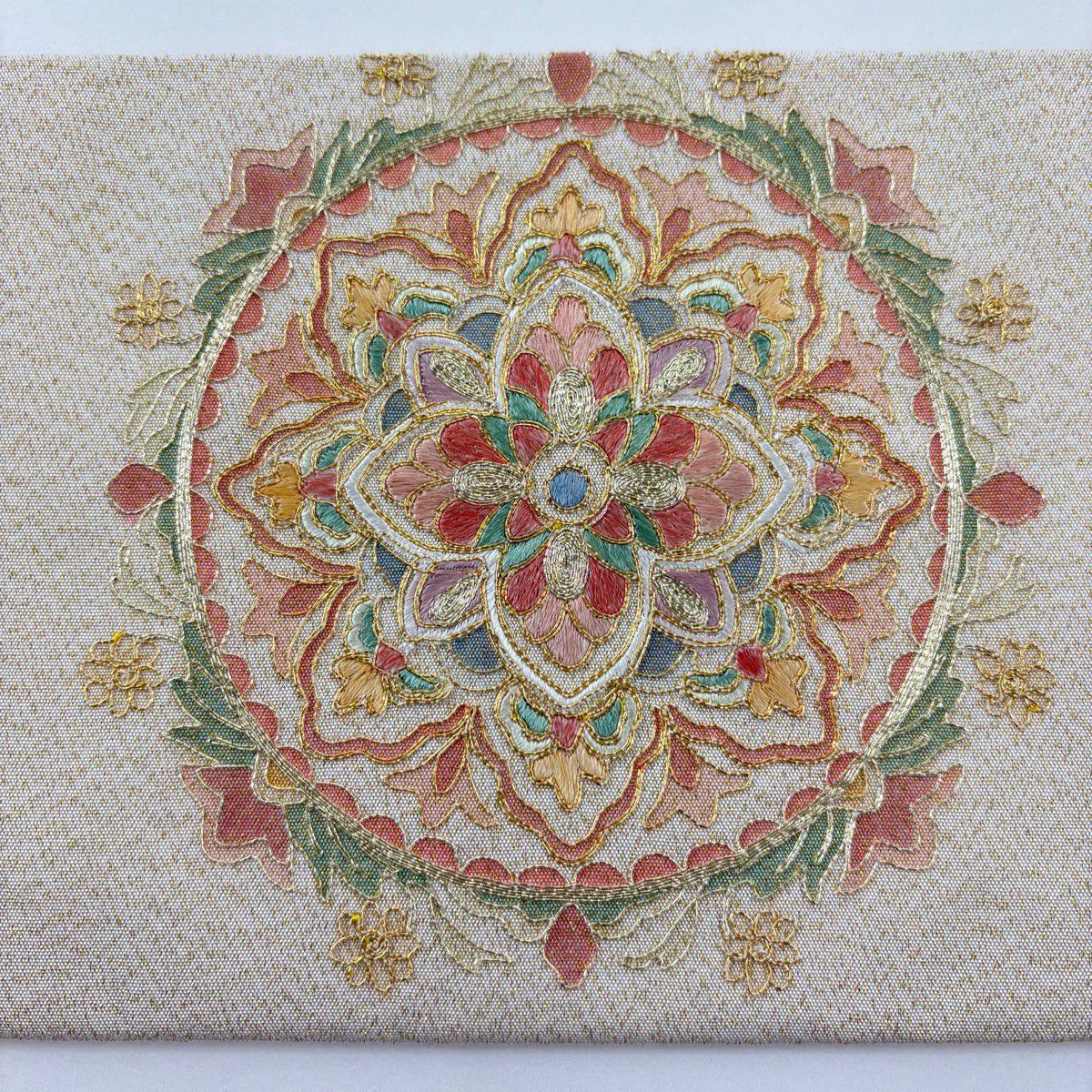 【美品】 名古屋帶 秀品級 華紋 刺繡 金線 米色 純蠶絲