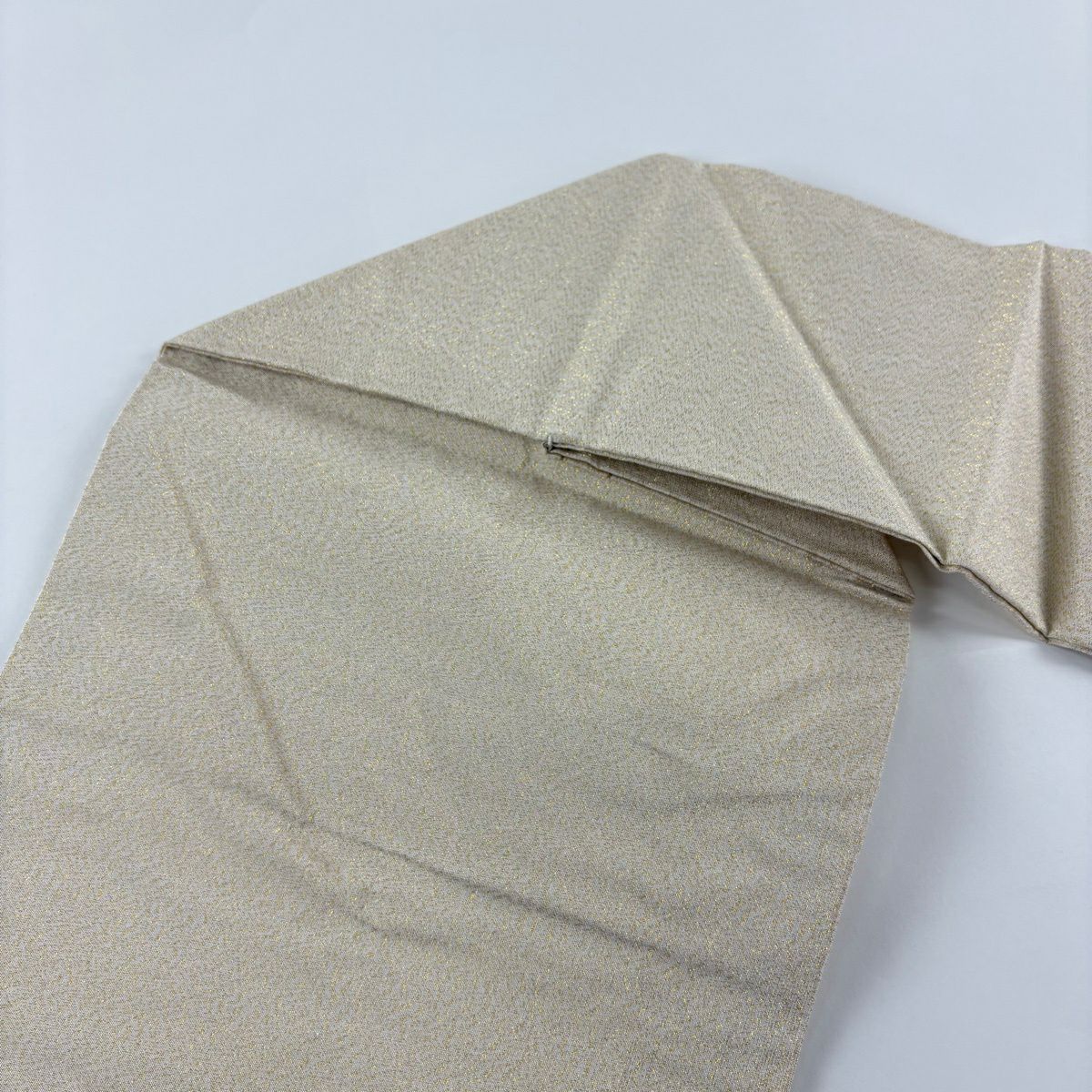 【美品】 名古屋帶 秀品級 華紋 刺繡 金線 米色 純蠶絲