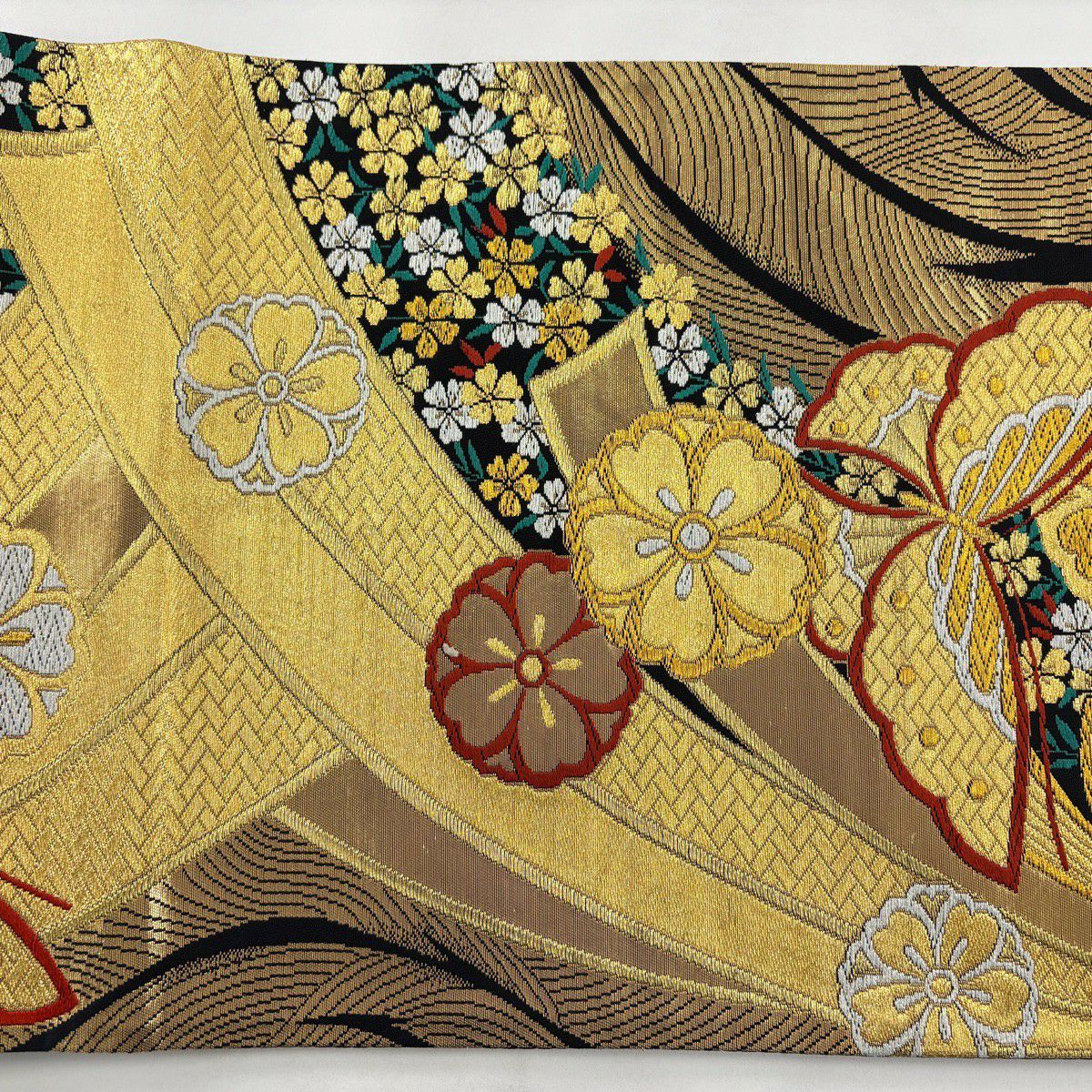 【美品】 袋帶 秀品級 蝴蝶 束熨斗紋 金絲 唐織 黑 六通 純蠶絲