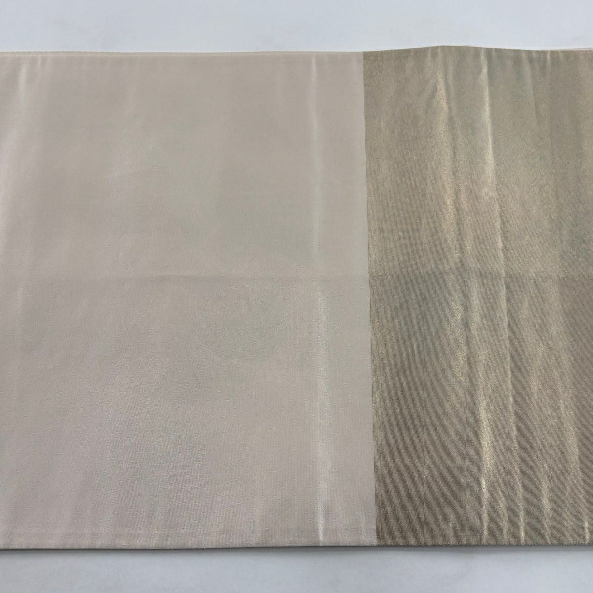 【美品】 袋帶 秀品級 扇子 草花紋刺繡 金金箔 金色 大鼓圖案 純蠶絲