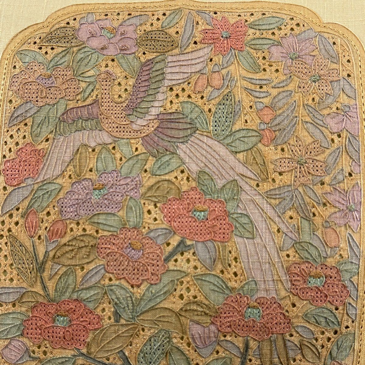 【美品】 袋帶 秀品級 紬織織 花鳥 刺繡 金彩裝飾 淺黃 お太鼓圖案 純蠶絲