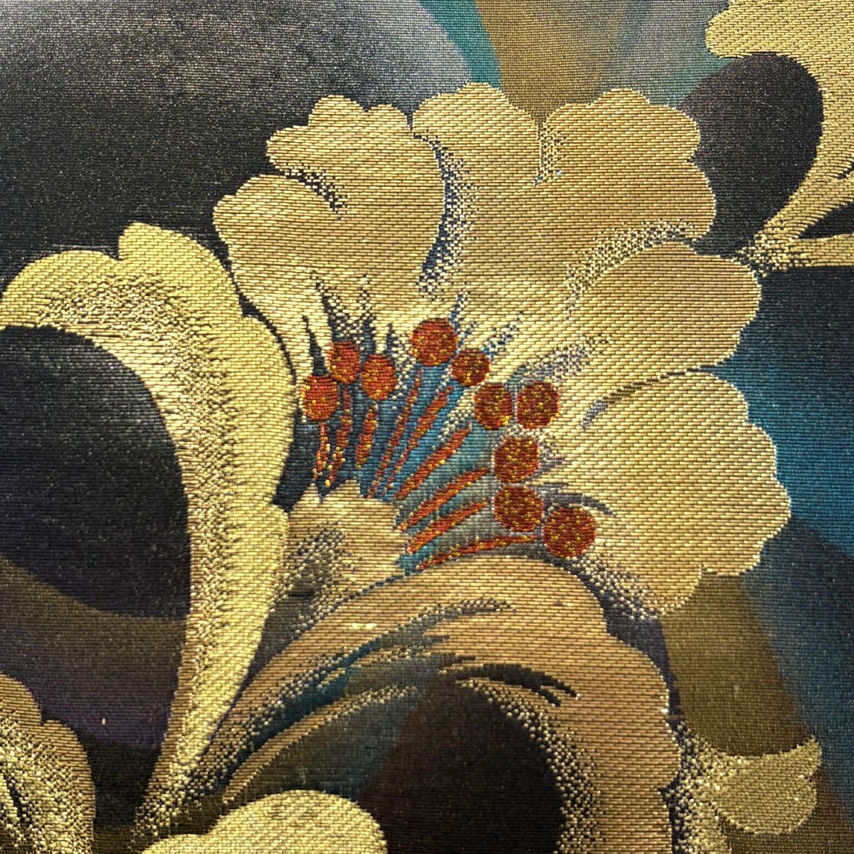 【美品】 袋帶 秀品級 西陣 一休 花唐草紋 金金箔 金絲 黑 六通 純蠶絲