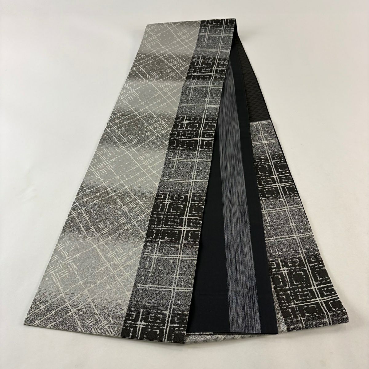 【美品】 袋帶 名品級 格子 灰色 六通 純蠶絲