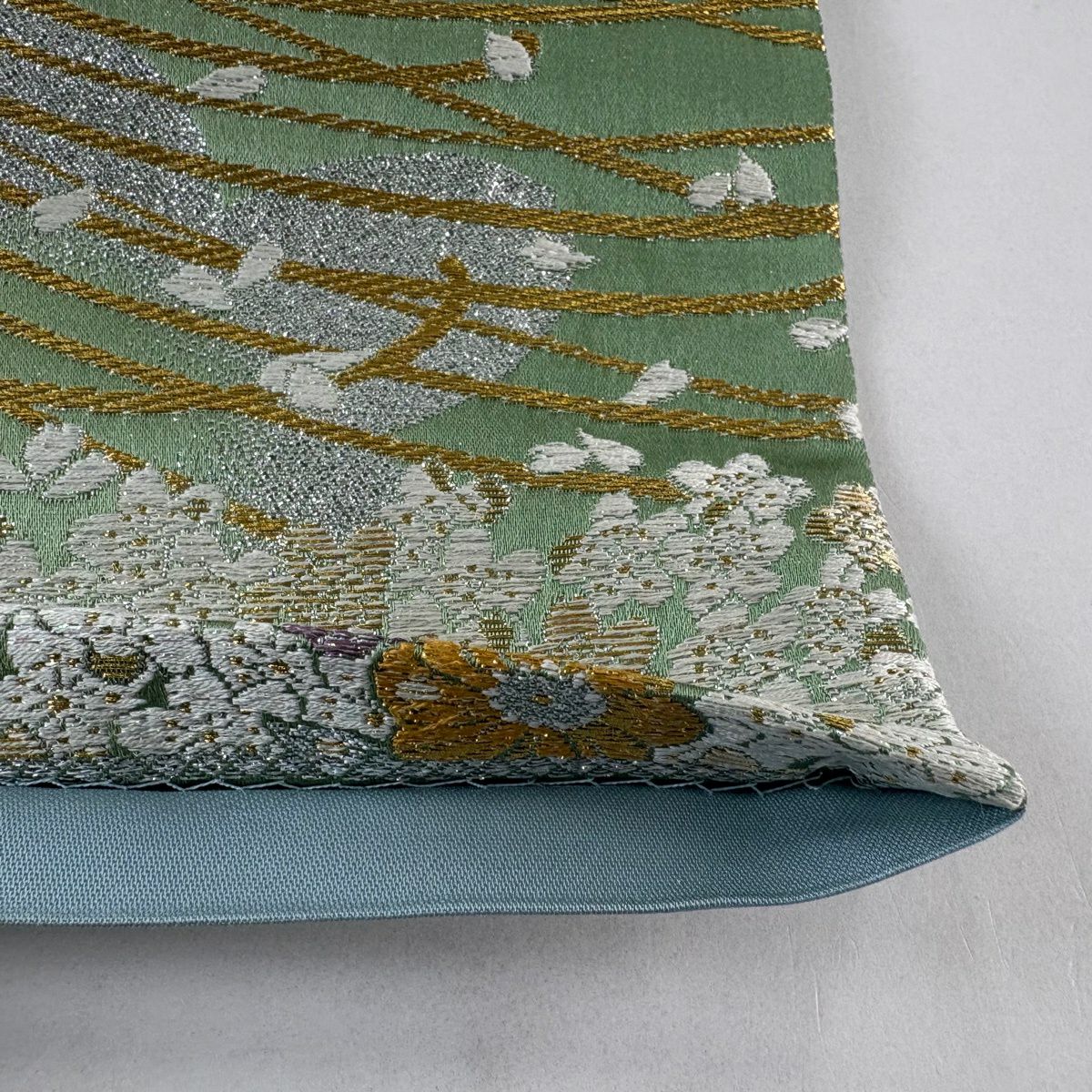 【美品】 袋帶 秀品級 草花紋紋 金糸 金金箔 淺綠 六通 純蠶絲