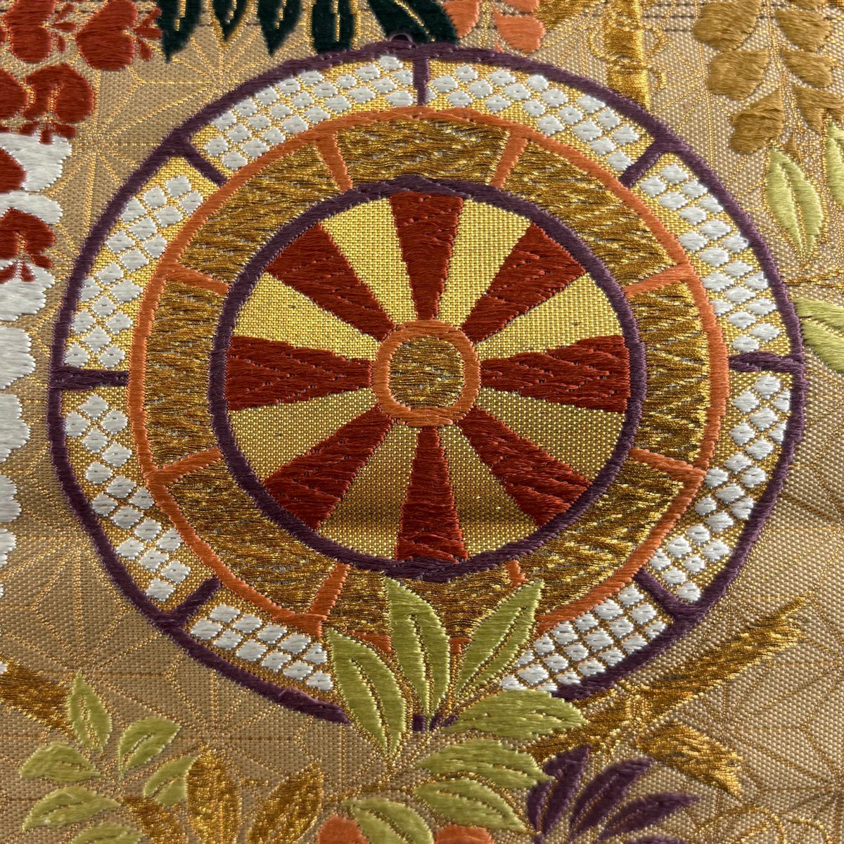 【美品】 袋帶 秀品級 振袖禮服禮服用 源氏車 藤 金絲 唐織 淺茶 六通 純蠶絲