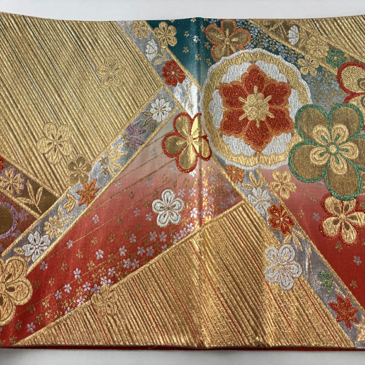 【美品】 袋帶 秀品級 草花紋紋 梅花 金銀彩 金色 六通 純蠶絲