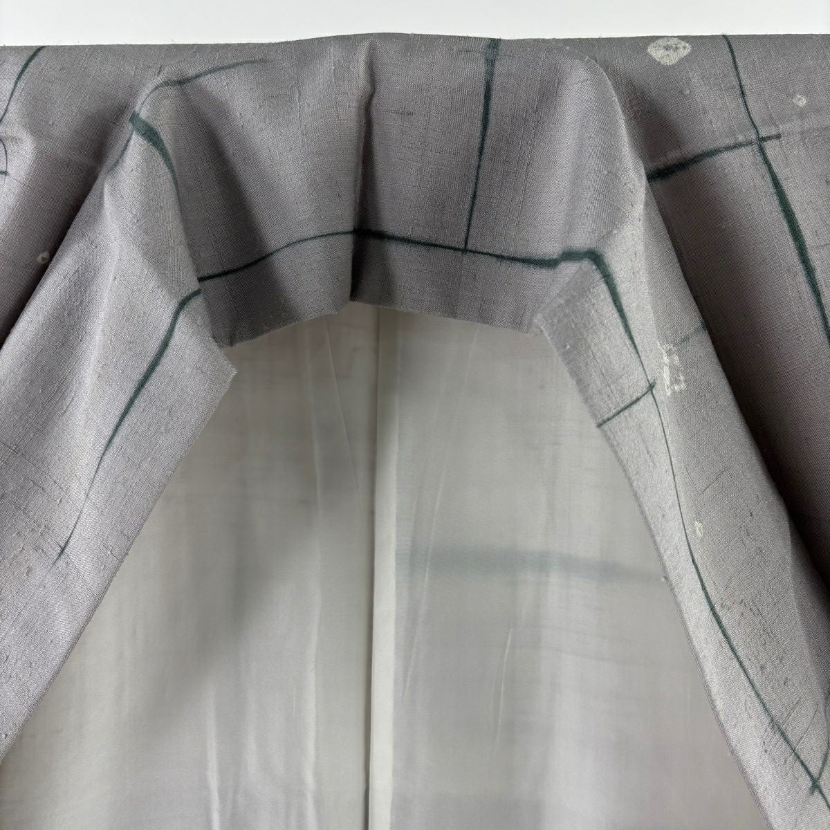 【美品】 小紋 身長168cm 袖長70.5cm L 雙層 袋帶名古屋帶套裝 紬織織 幾何學 絞染 灰色 純蠶絲 秀品級