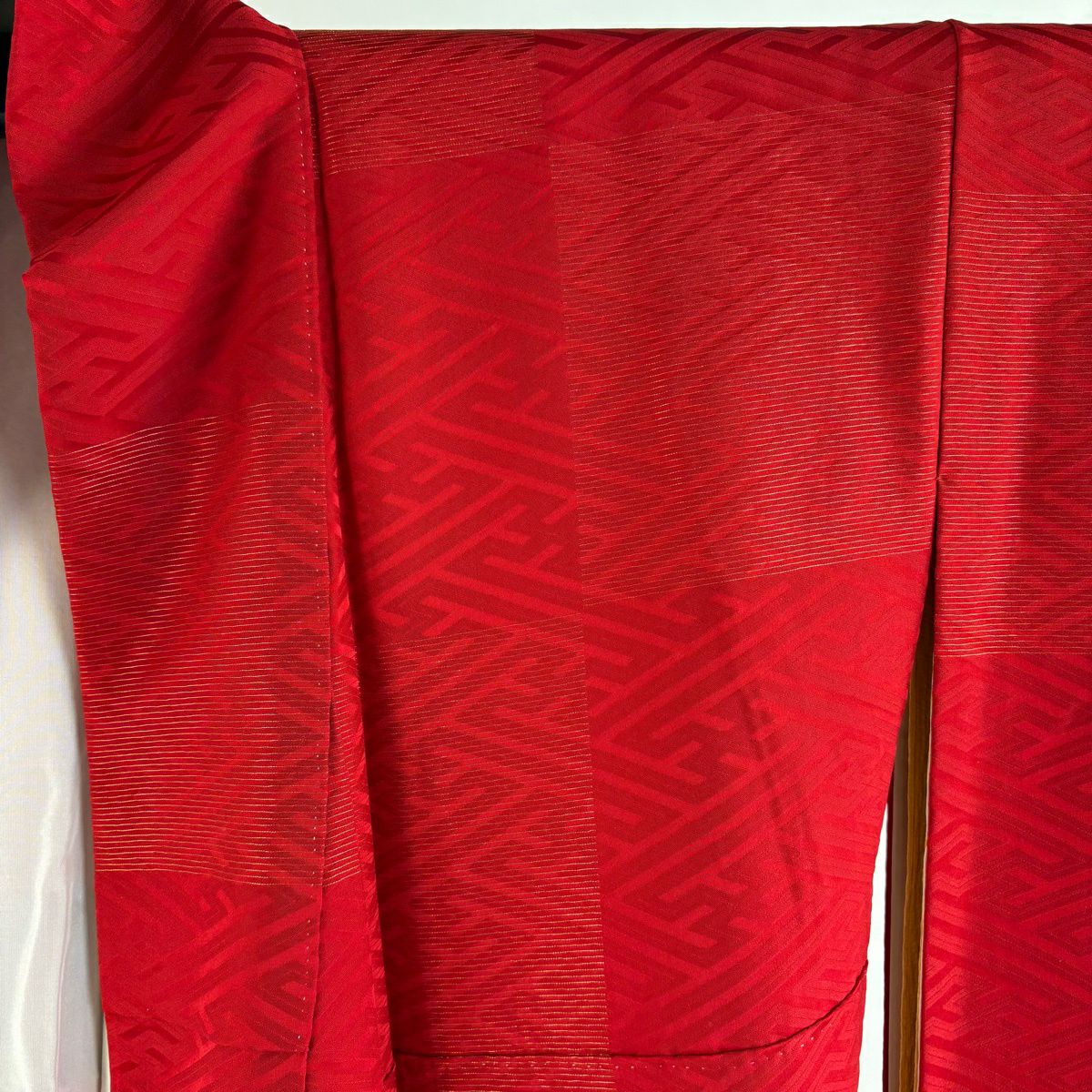 振袖禮服 身長161.5cm 袖長67.5cm L 雙層 袋帶全套 組紐 金金箔散佈 刺繡 金通 紅 純蠶絲 優品級