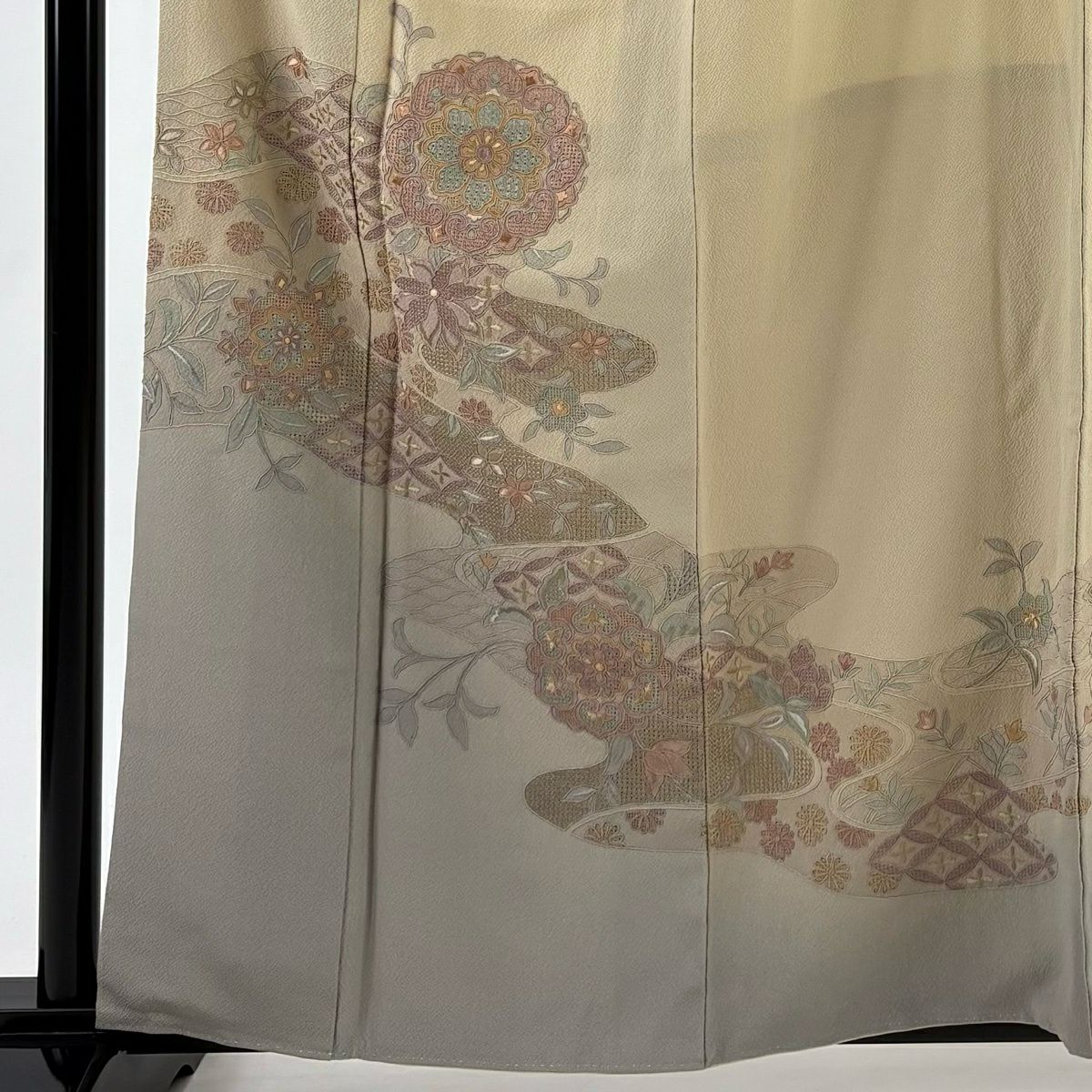 訪問服 身長160cm 袖長64cm M 雙層 華紋 七寶刺繡 染分 薄茶 純蠶絲 秀品級