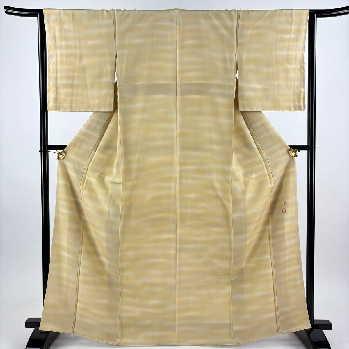 【美品】 小紋 身長166cm 袖長64cm M 雙層 本鄉大田子 有落款 漸變圖案 米色 純蠶絲 優品級